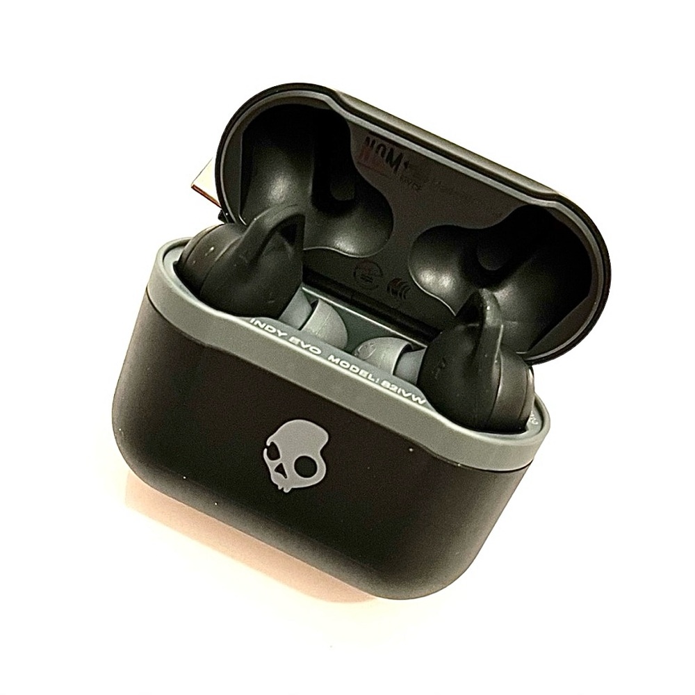 Skullcandy Indy Evo True Wireless Bluetooth Earbuds Black NEW - Picture 1 of 4